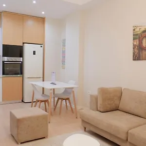 Centaurus ألبانيا