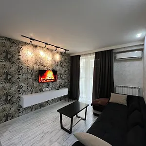 App 1 , Тбилиси Грузия