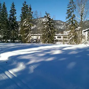 https://loferblick.com-bavaria.com