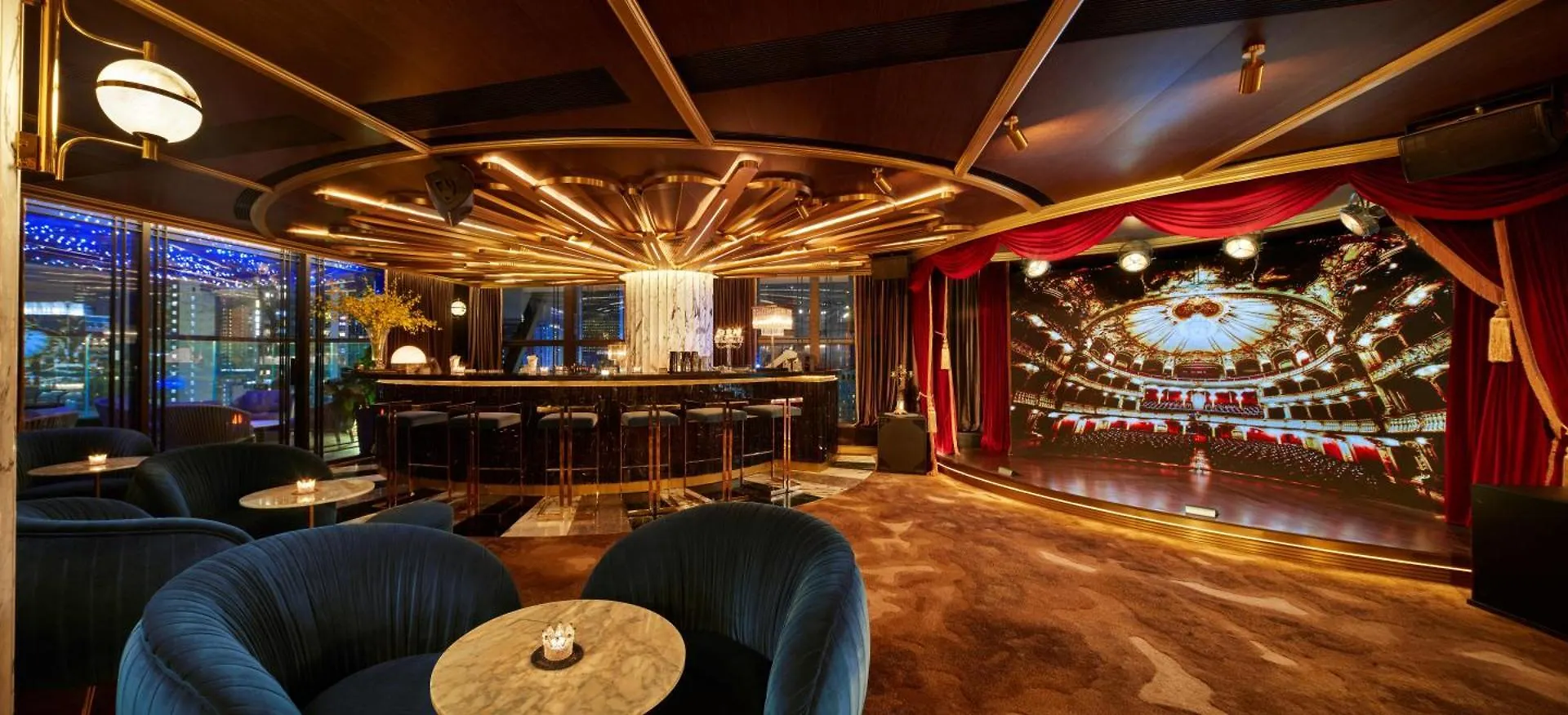 The Emperor Hotel Hong Kong 4*,